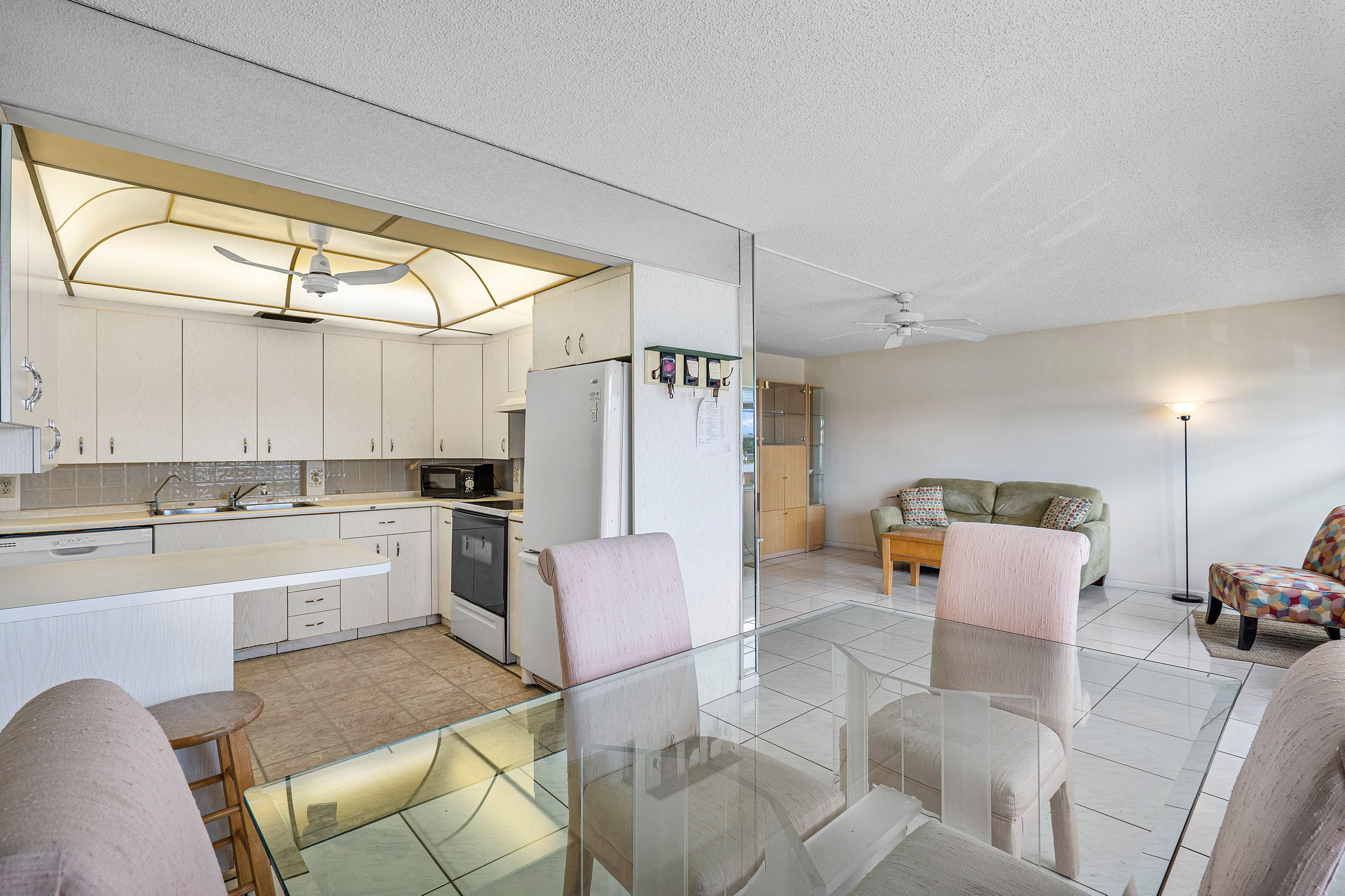 3034 Wolverton B. , Boca Raton, FL 33434 Living Proof Real Estate