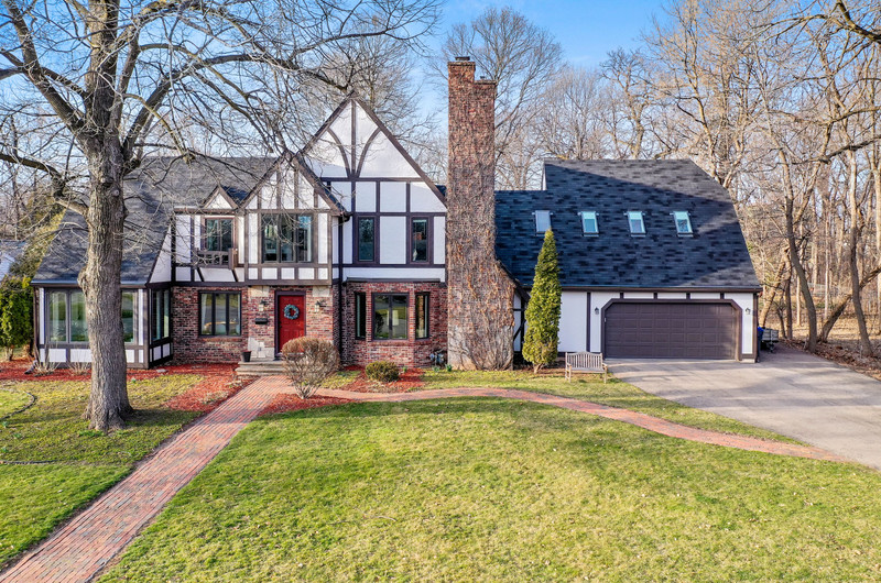 822 Grant Place, Neenah, WI 54956 Badger Skytography Tour