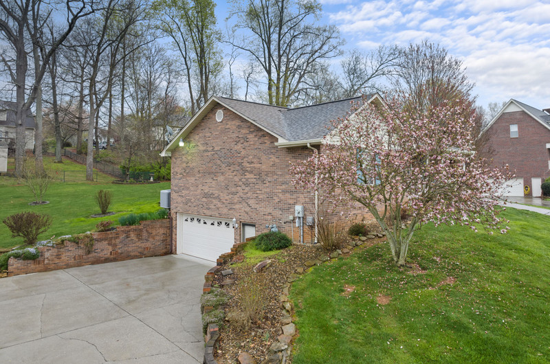 6267 Golden Drive, Morristown, TN 37814 Real Photography Tour