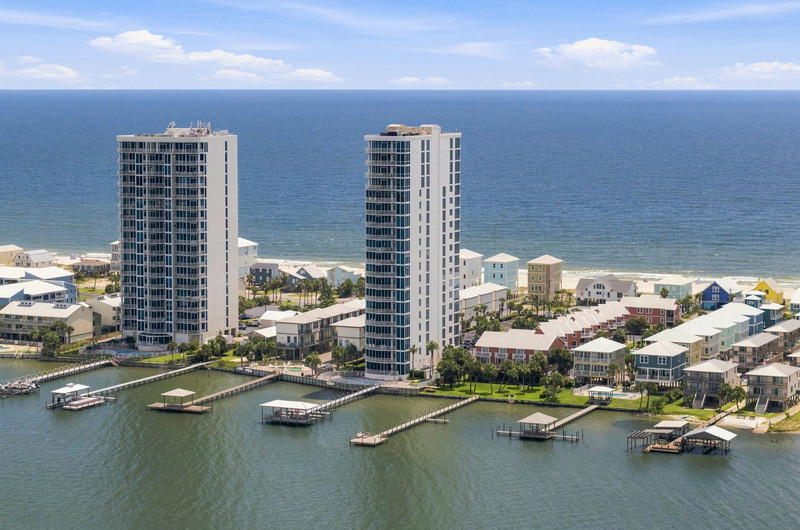 Lagoon Tower 1101