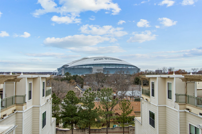 1203 Beaconsfield Lane Unit 205, Arlington, TX 76011 Unique Exposure