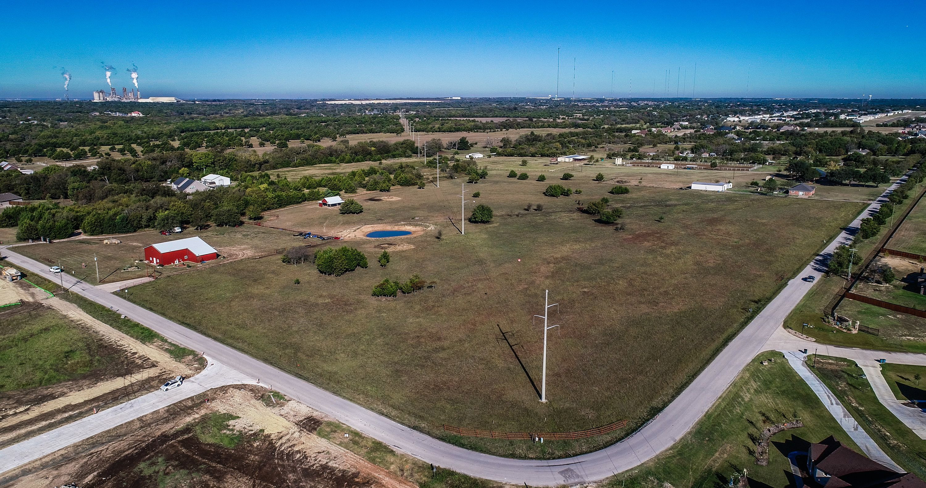 1311 North Mockingbird Lane, Midlothian, TX 76065 Aces Photography Tour