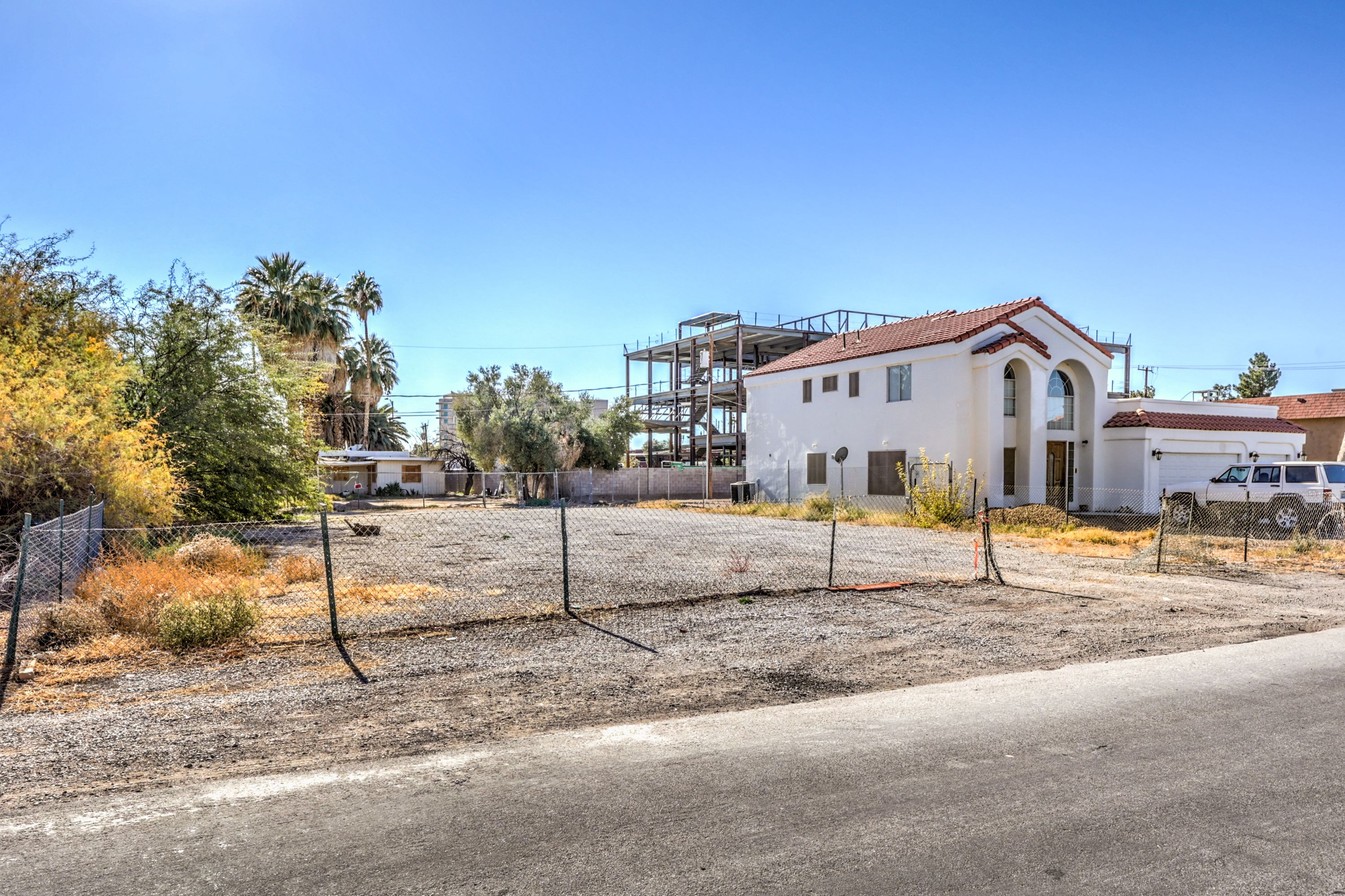 2016 Pinto Lane, Las Vegas, NV 89106 Neon Sun Photography Tour