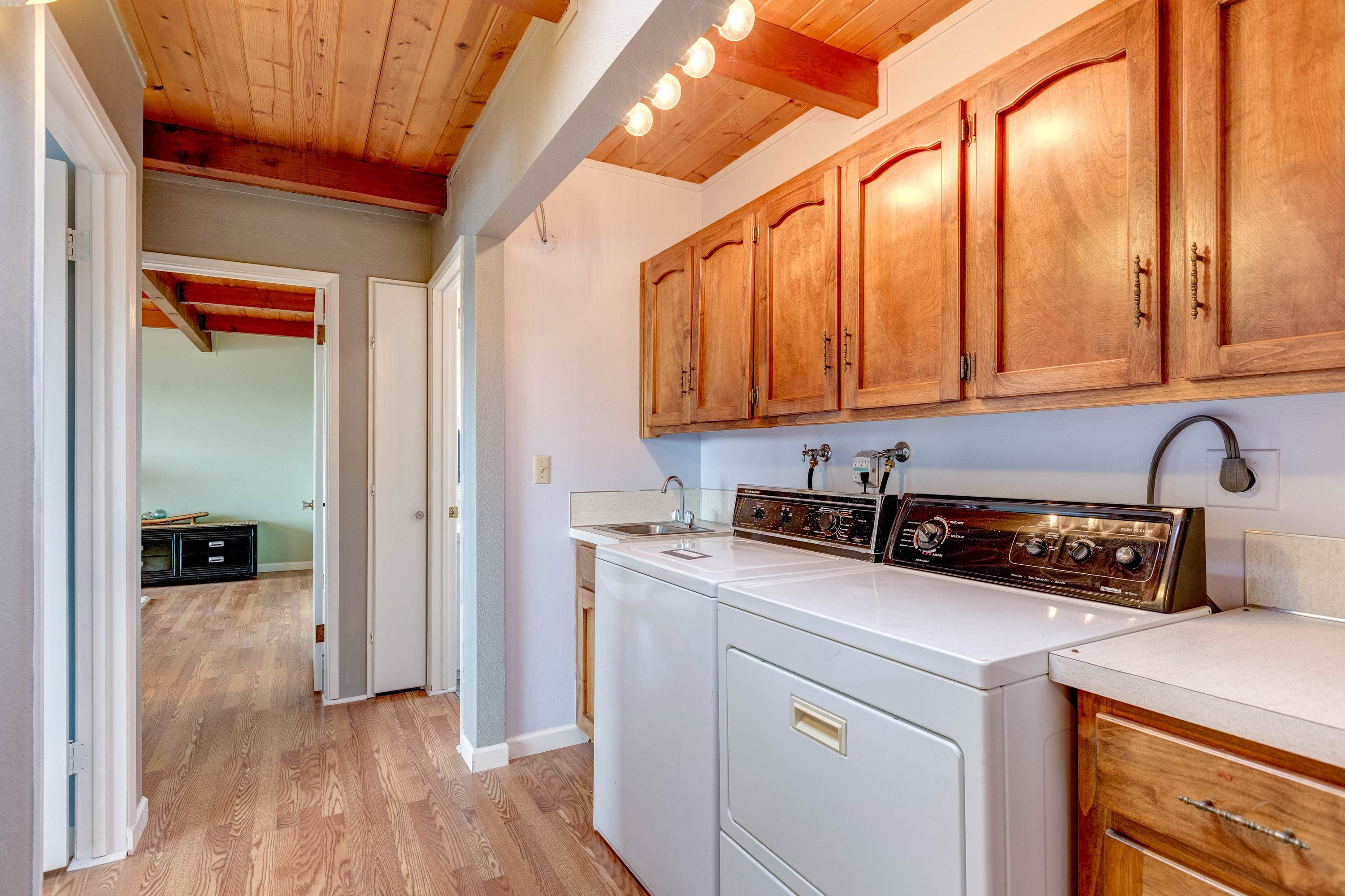 2216 Mariners Cove, Oak Harbor, WA 98277 Snowberry Lane Photography