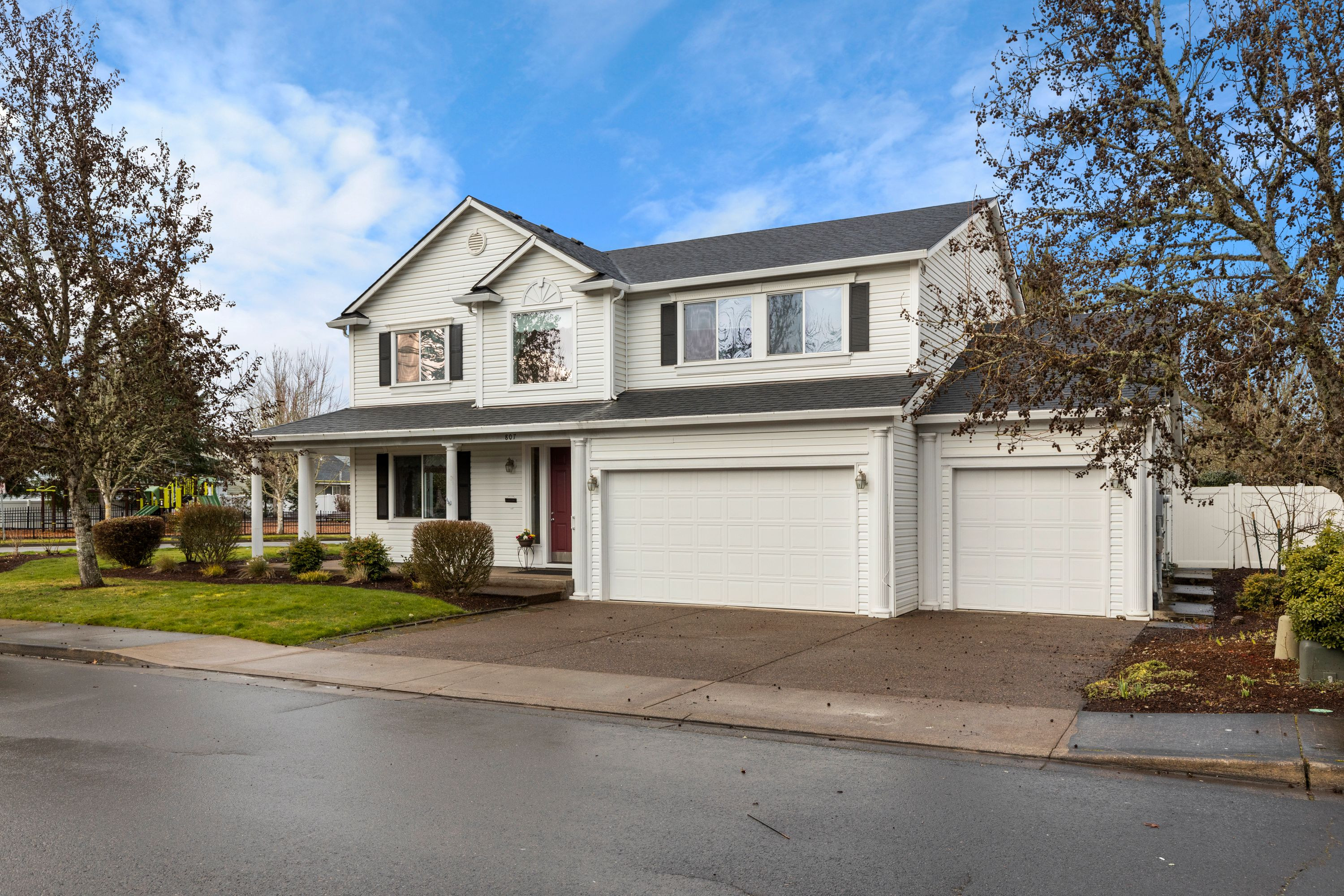 807 North 26th Avenue, Cornelius, OR 97113 503 Real Estate