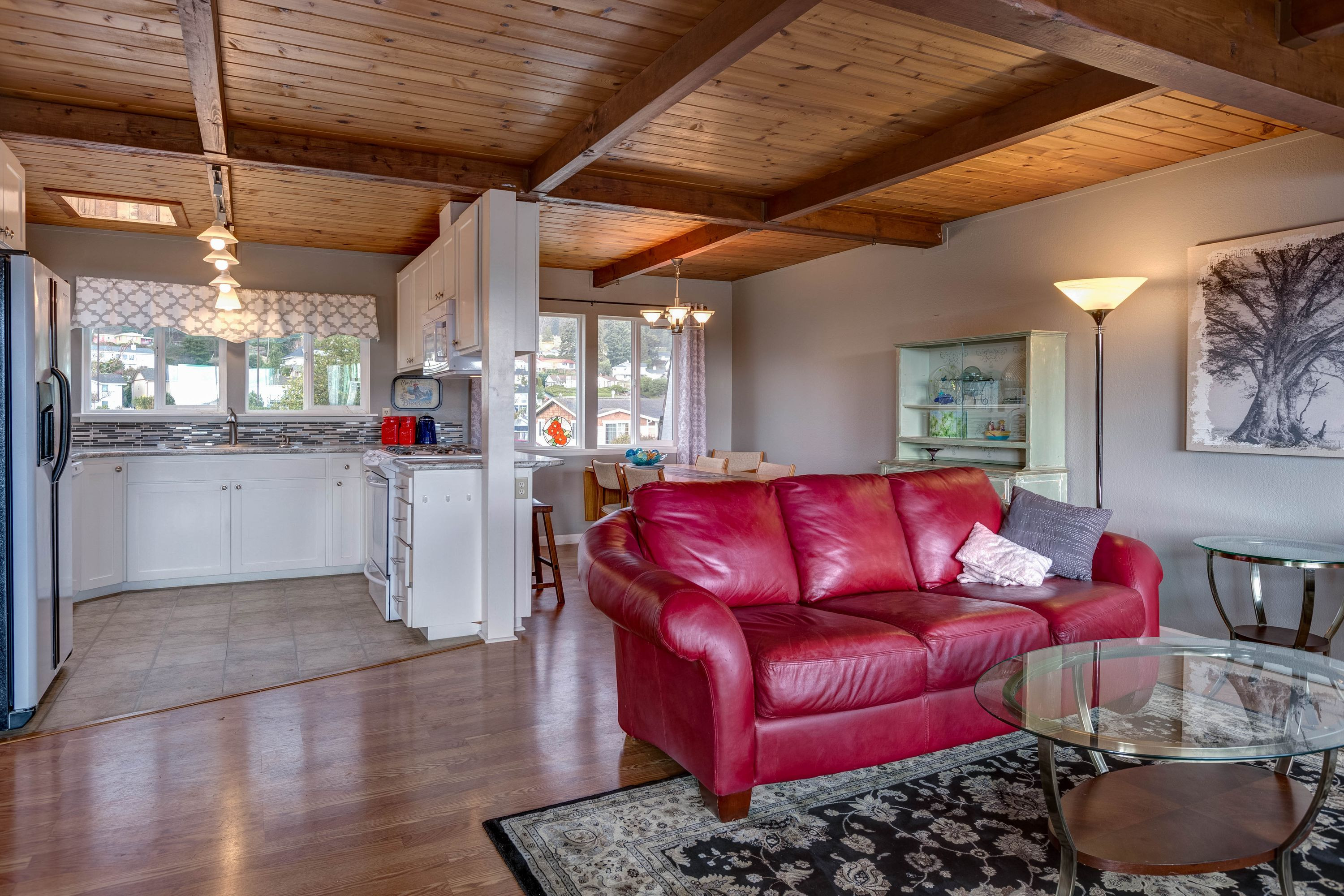 2216 Mariners Cove, Oak Harbor, WA 98277 Snowberry Lane Photography