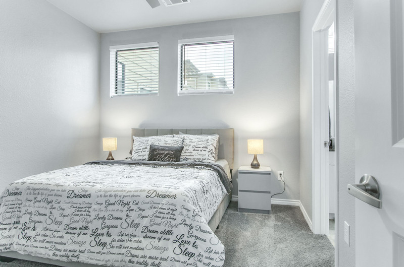 1203 Beaconsfield Lane Unit 205, Arlington, TX 76011 Unique Exposure