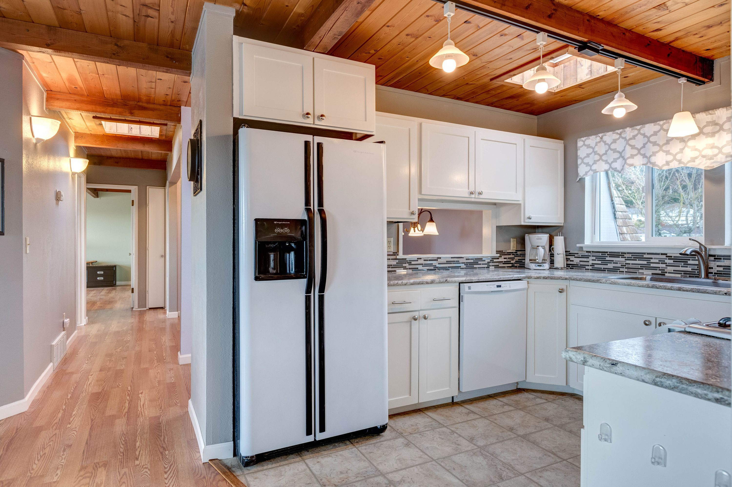 2216 Mariners Cove, Oak Harbor, WA 98277 Snowberry Lane Photography