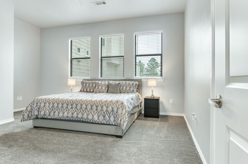 1203 Beaconsfield Lane Unit 205, Arlington, TX 76011 Unique Exposure