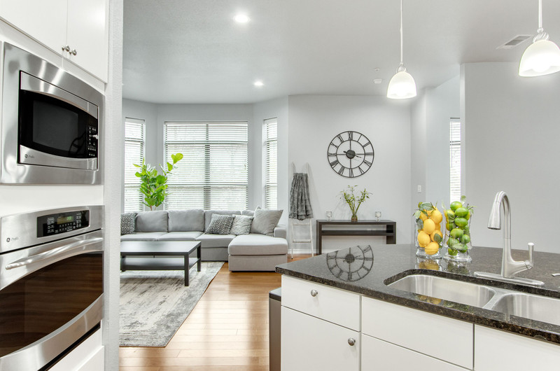 1203 Beaconsfield Lane Unit 205, Arlington, TX 76011 Unique Exposure