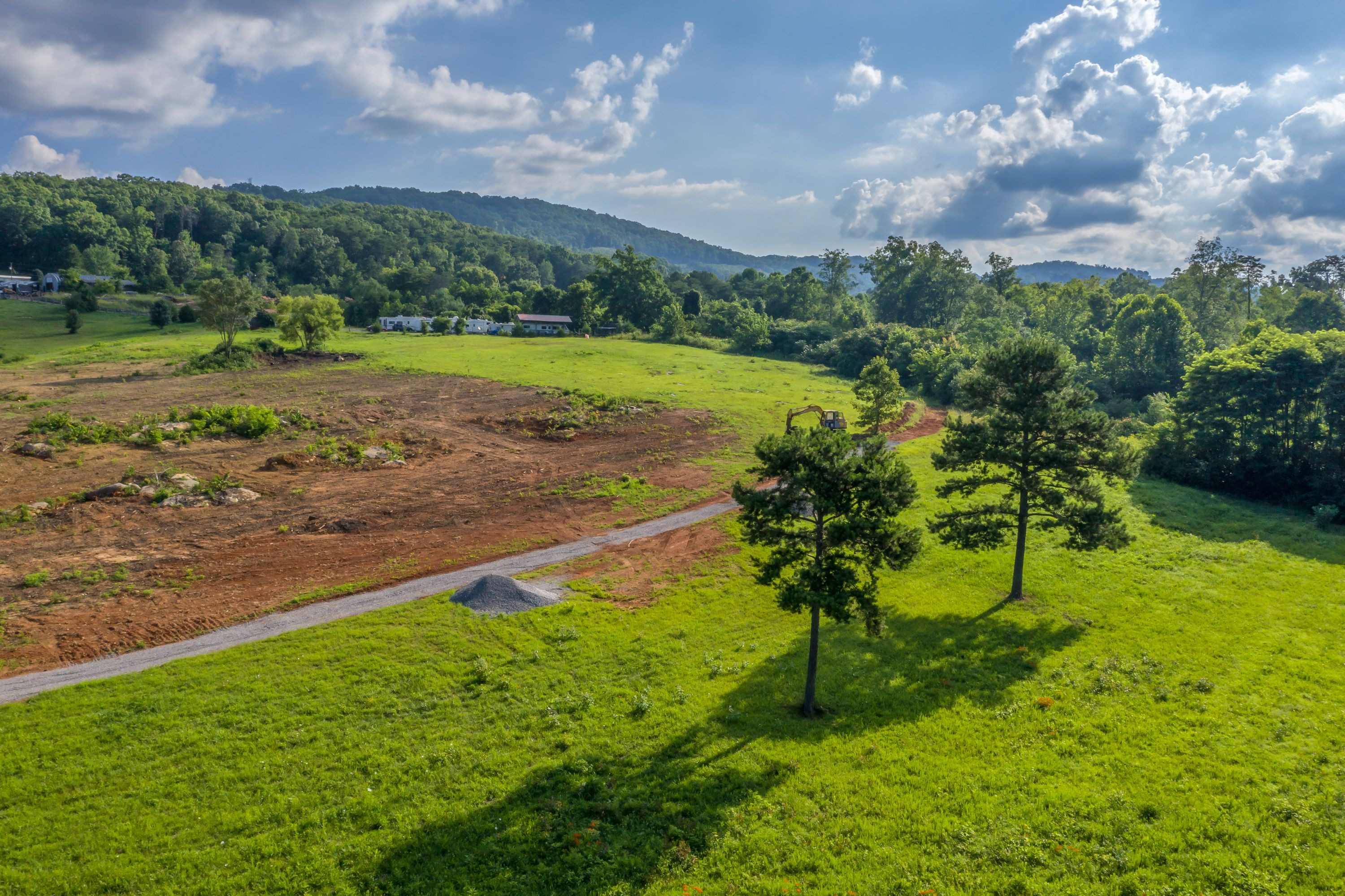 983 County Line Road, Mooresburg, TN 37811 Real Photography Tour