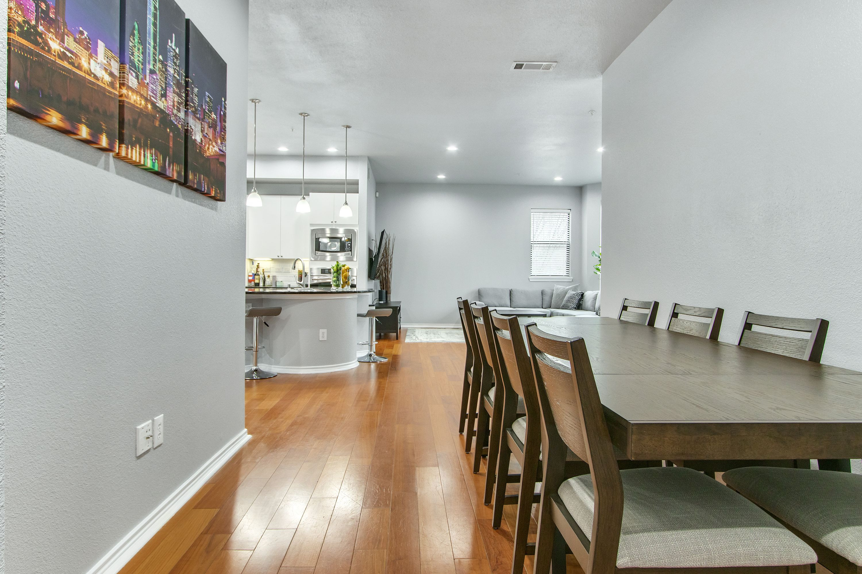 1203 Beaconsfield Lane Unit 205, Arlington, TX 76011 Unique Exposure