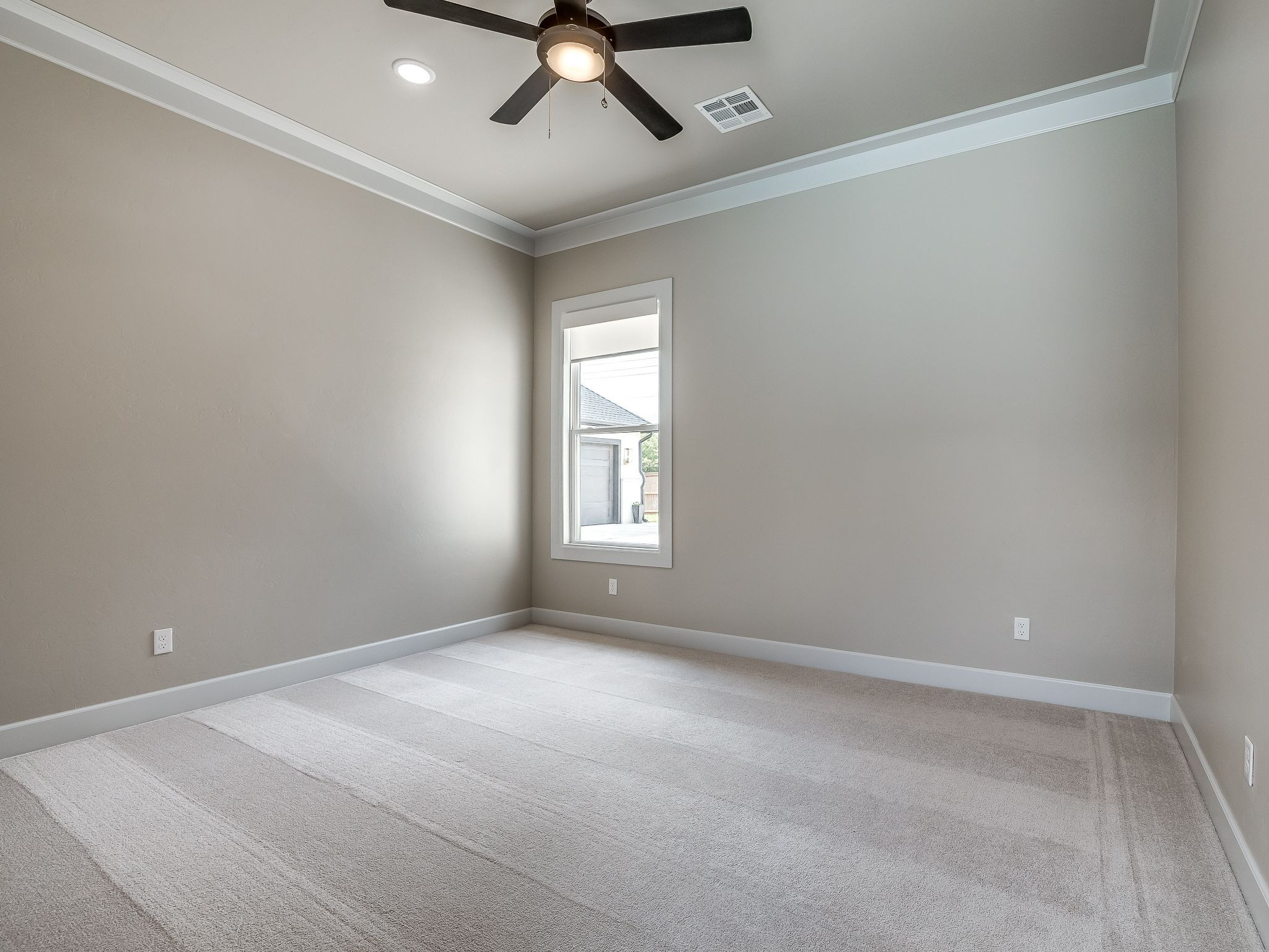 5209 Deerfield Drive, Edmond, OK Peak RES Tour