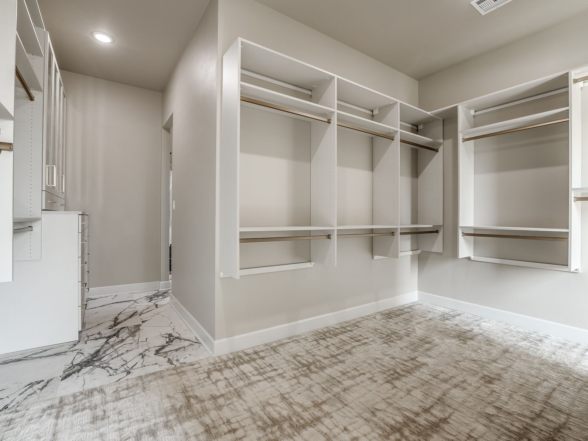 5209 Deerfield Drive, Edmond, OK Peak RES Tour