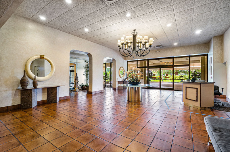 1900 Consulate Place, West Palm Beach, FL 33401 Living Proof Real